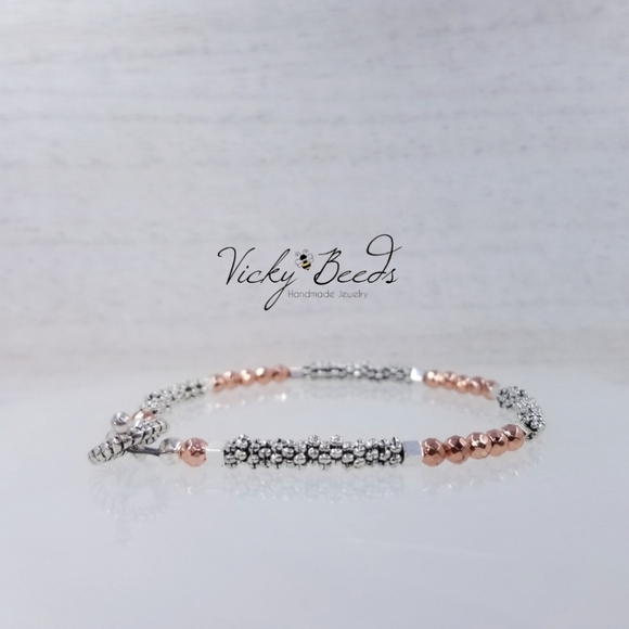 Ladies Two Tone Beaded Gemstone Toggle Bracelet - Picture 5 of 8